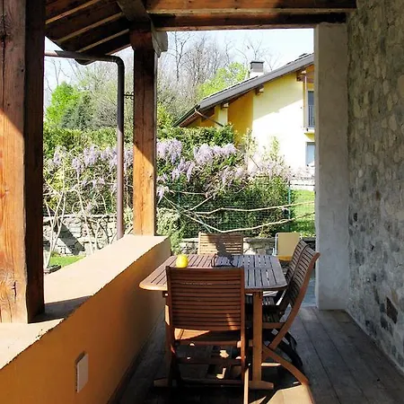 Apartman Casa Unica 490s Colico